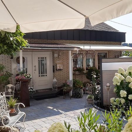 Landhaus Julia 코베른곤도르프 외부 사진